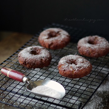 Healthy Fall Recipes // I Breathe I'm Hungry // Apple Cider Donuts