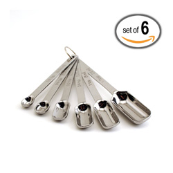 These will make measuring easy since they can fit right into your spice jars. 