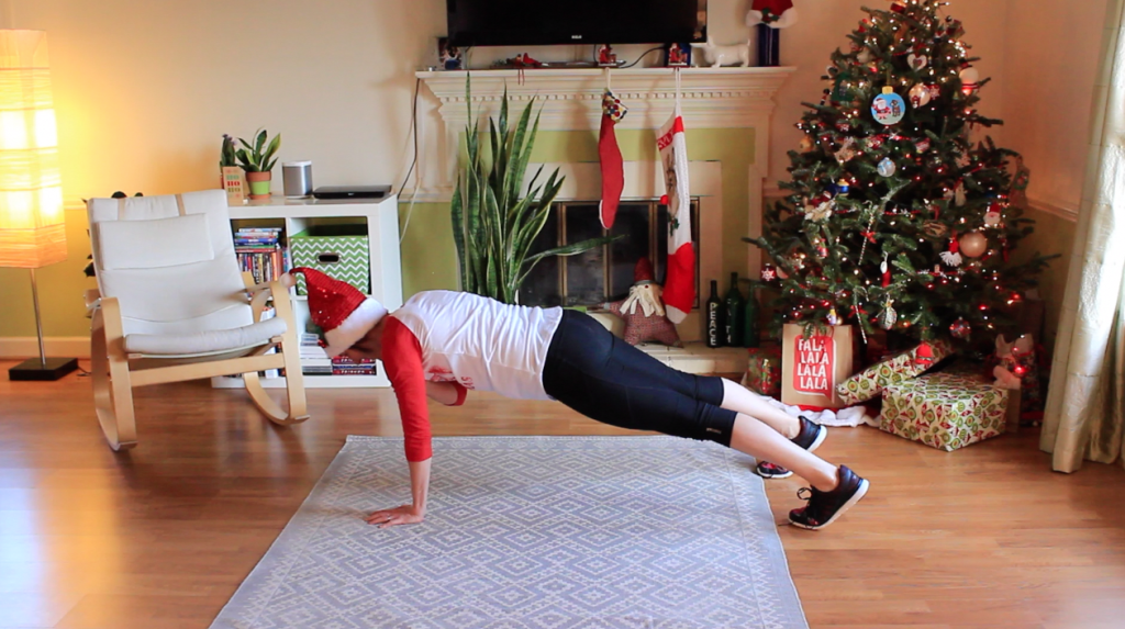 try this at home bodyweight workout if you're traveling this holiday season!