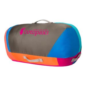 this gym bag is perfect to show your support for your friend ready to crush her goals! oh, and it's ethically made! check out more options on this ethical gift guide