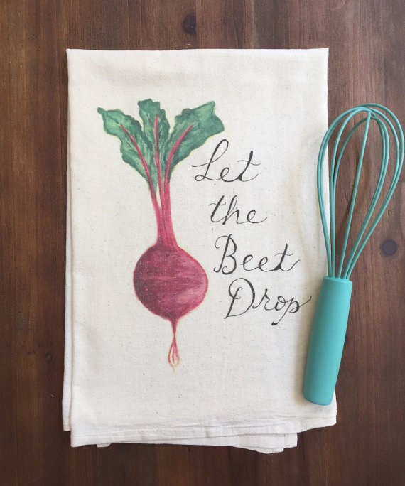 handmade tea towels from a small business? perfect gift for your fit or foodie friends - find more on this ethical gift guide!